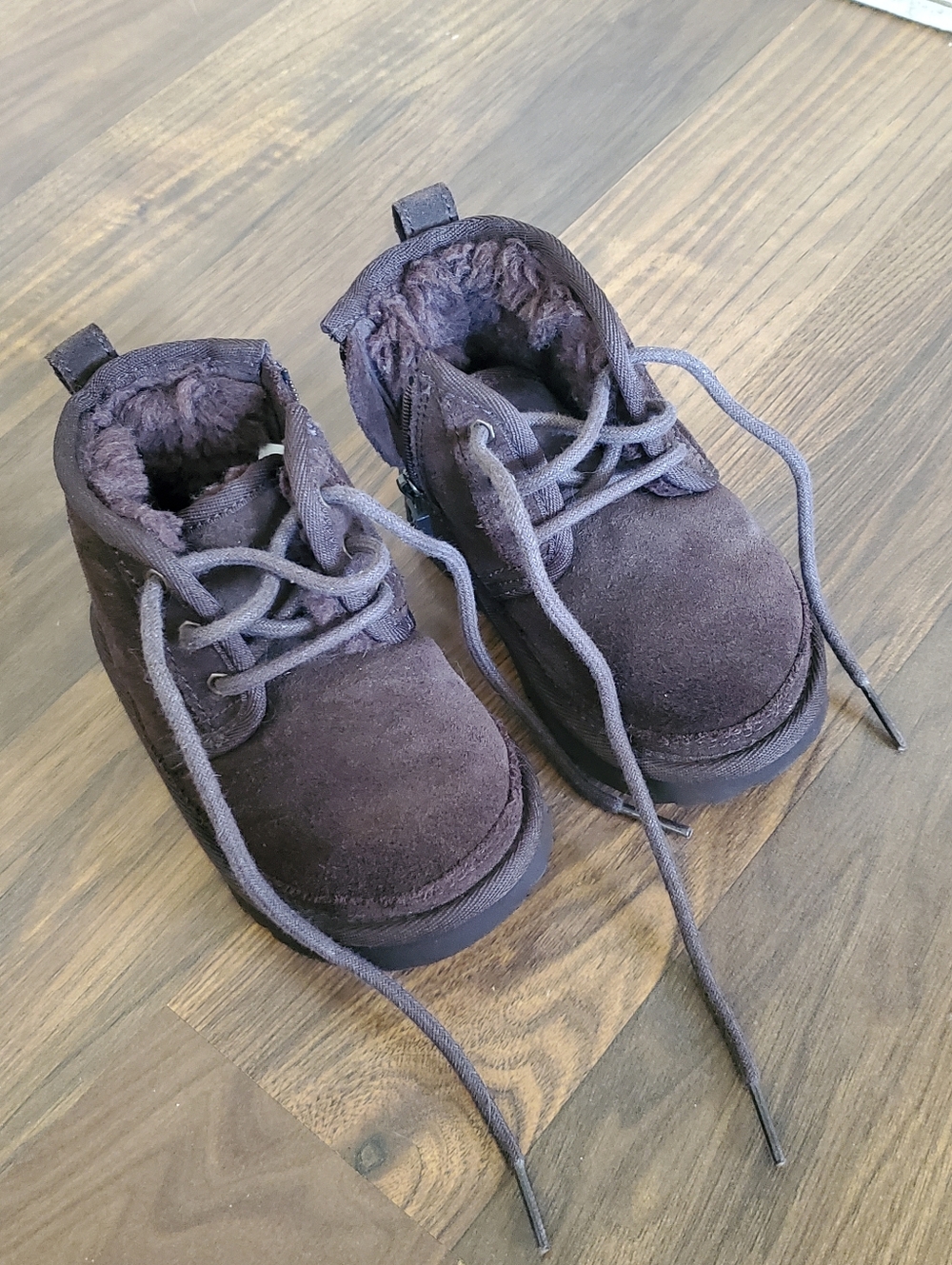 UGG Boots Toddler Size 7 Dark Brown